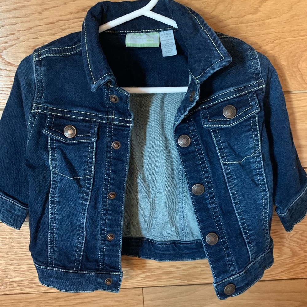 Baby clothing